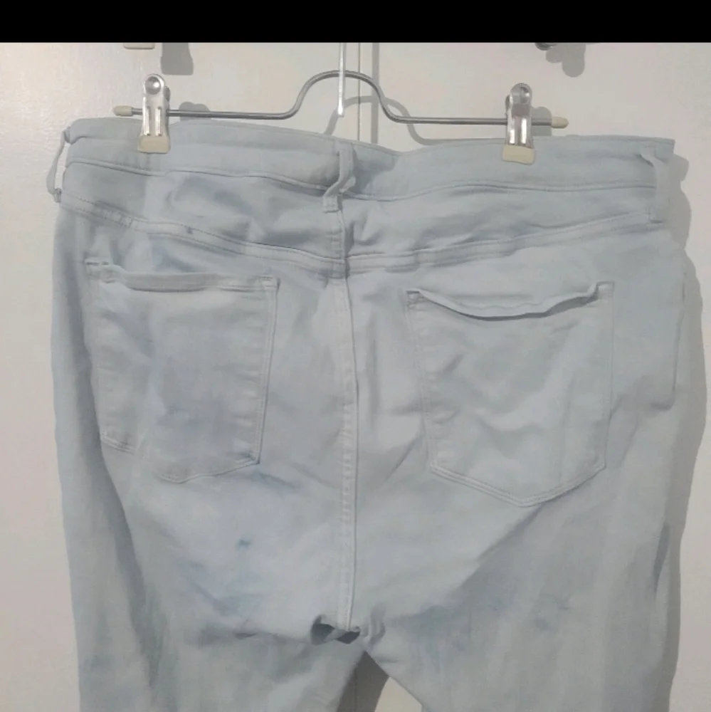 Old Navy Light Blue Rockstar Jeans - Picture 5 of 7